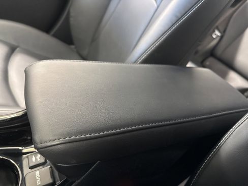 Certified 2022 Toyota Prius Prime Limited image 28