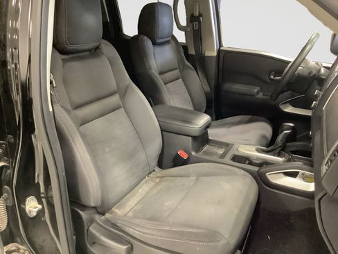 Used 2022 Nissan Frontier SV RWD image 15