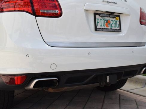Used 2014 Porsche Cayenne Diesel Platinum Edition AWD/4WD image 20