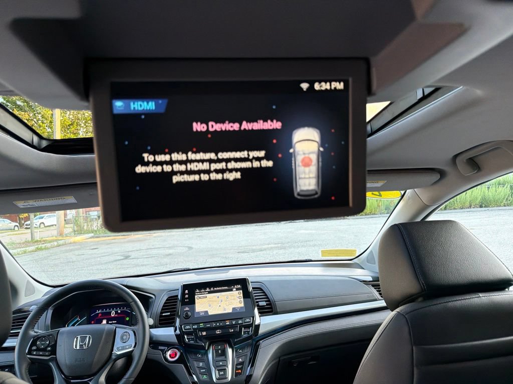 Used 2023 Honda Odyssey Touring image 28