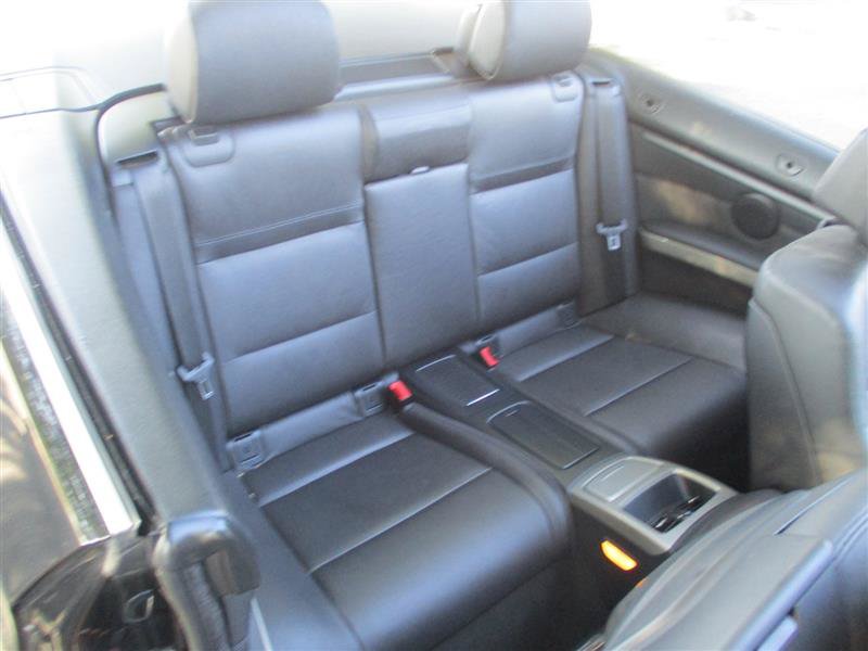 Used 2012 BMW 335i Convertible RWD image 9