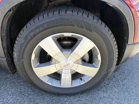 Used 2010 GMC Acadia SLT AWD/4WD image 7