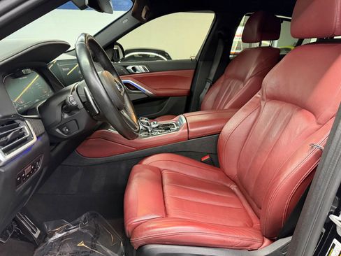 Used 2021 BMW X6 M50i w/ Executive Package image 20