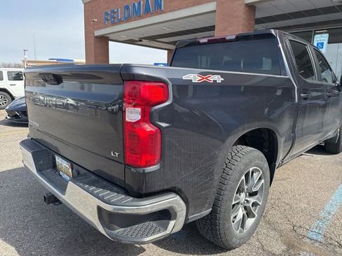 Used 2023 Chevrolet Silverado 1500 LT AWD/4WD image 11