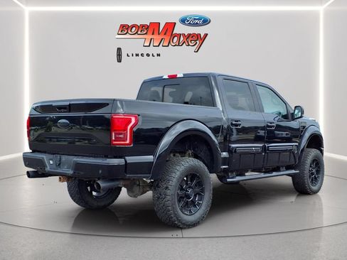 Used 2017 Ford F150 Lariat w/ Equipment Group 502A Luxury AWD/4WD image 4