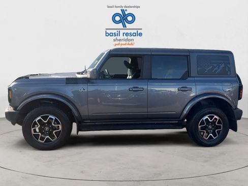 Used 2023 Ford Bronco Outer Banks AWD/4WD image 3