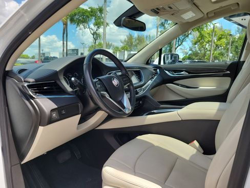 Used 2024 Buick Enclave Essence w/ Experience Buick Package FWD image 9