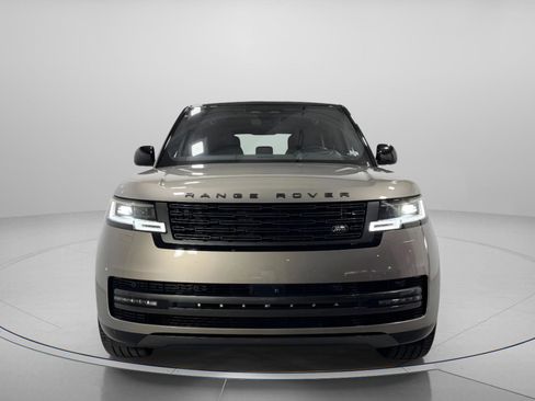 Used 2023 Land Rover Range Rover SE image 7
