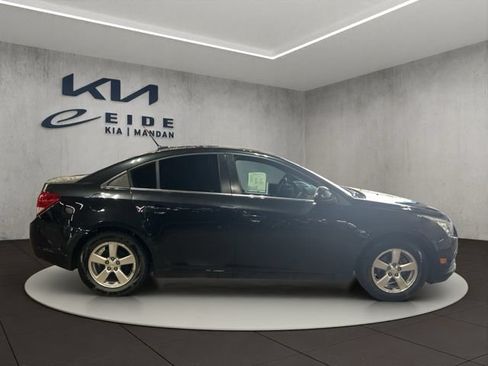 Used 2011 Chevrolet Cruze LT FWD image 10