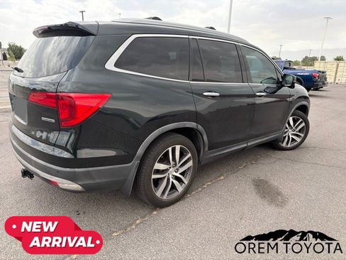 Used 2016 Honda Pilot Touring image 2