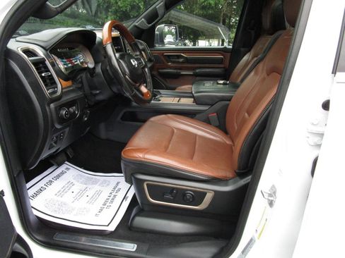 Used 2019 RAM 1500 Limited AWD/4WD image 19