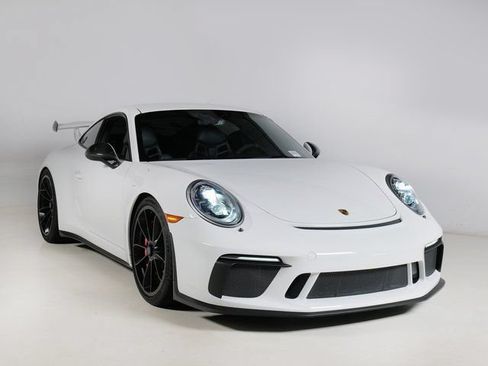 Certified 2018 Porsche 911 GT3 w/ Sport Chrono Package RWD image 7