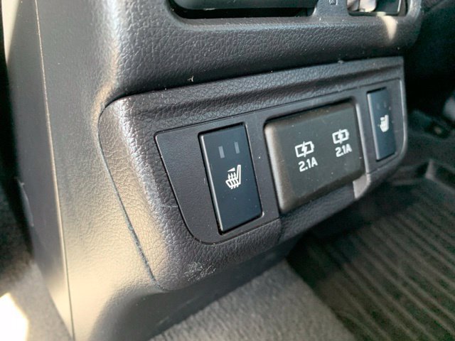 Used 2019 Subaru Outback 3.6R Limited AWD/4WD image 18