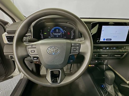 Certified 2025 Toyota Camry LE FWD image 11