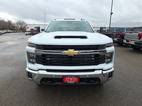 New 2026 Chevrolet Silverado 3500 LT w/ Safety Package image 3