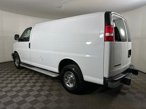 Used 2024 Chevrolet Express 2500 w/ Driver Convenience Package image 5