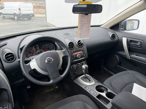 Used 2015 Nissan Rogue S image 5