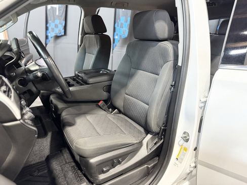 Used 2019 GMC Yukon SLE w/ HD Trailering Package image 21