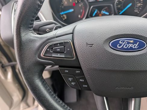 Used 2017 Ford Escape Titanium AWD/4WD image 16