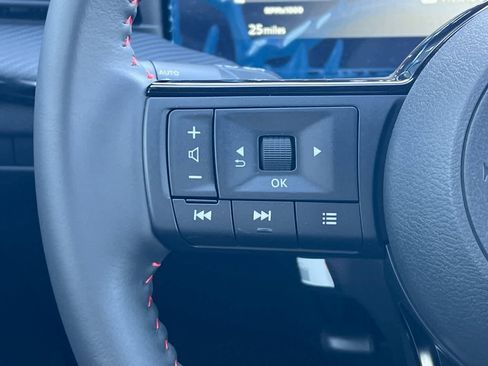 New 2026 Nissan Kicks SR w/ Illumination Package image 30