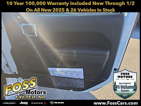 New 2026 Jeep Gladiator Sport image 10