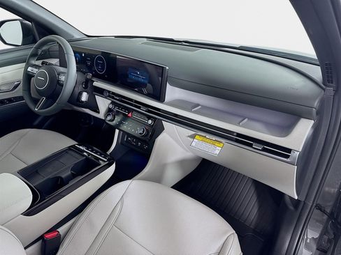 New 2026 Hyundai Tucson Limited FWD image 31