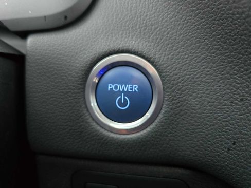 Certified 2024 Toyota Sequoia SR5 image 37