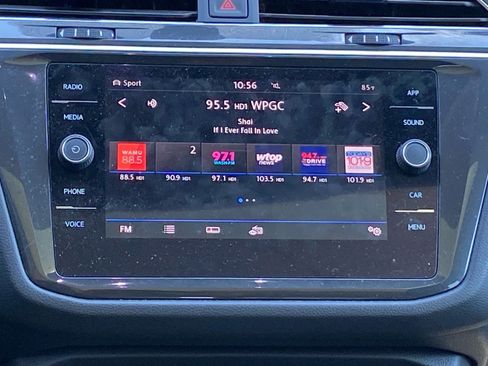 Used 2019 Volkswagen Tiguan SE AWD/4WD image 7