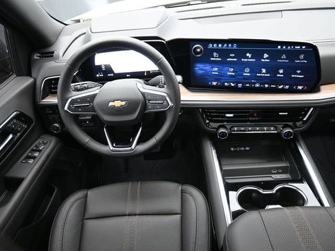 New 2026 Chevrolet Suburban High Country w/ Sun And Tow Package AWD/4WD image 26