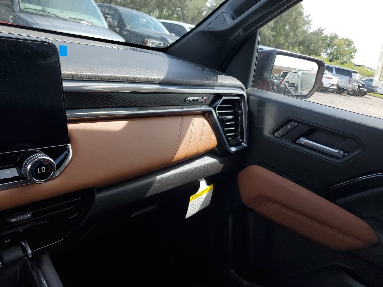 New 2026 GMC Canyon AT4 AWD/4WD image 26