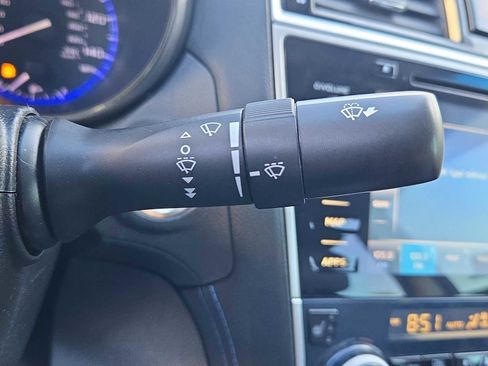 Used 2018 Subaru Legacy 2.5i Sport image 32