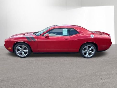 Used 2012 Dodge Challenger R/T Plus image 2