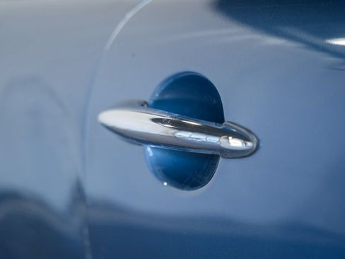 Used 2011 MINI Cooper Convertible FWD image 13
