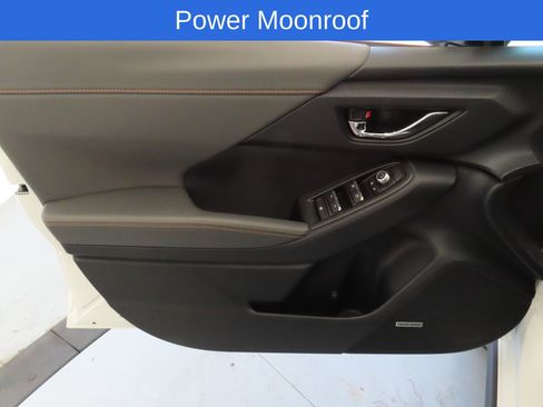 Used 2025 Subaru Crosstrek 2.5i Limited w/ Crosstrek Mirror Package image 12