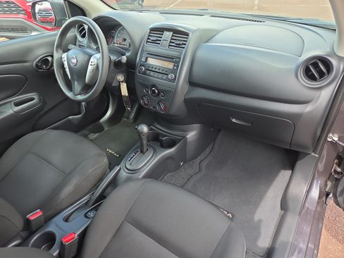 Used 2015 Nissan Versa S Plus FWD image 18