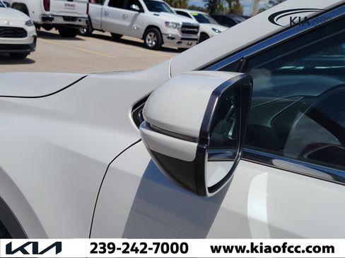Used 2021 Honda CR-V EX-L image 8