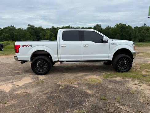 Used 2018 Ford F150 Lariat w/ Equipment Group 501A Mid AWD/4WD image 6