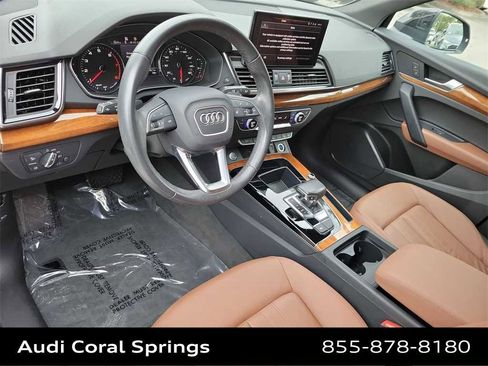 Certified 2023 Audi Q5 2.0T Premium w/ Convenience Package image 10