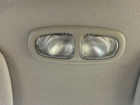 Used 2006 Chevrolet TrailBlazer LS w/ LS Preferred Equipment Group image 32