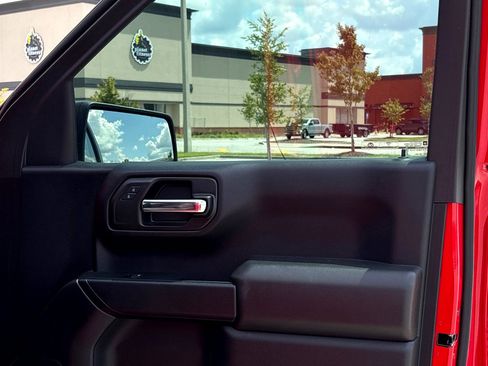 New 2024 Chevrolet Silverado 1500 Custom AWD/4WD image 32