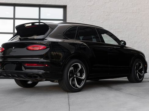 Used 2025 Bentley Bentayga S image 3