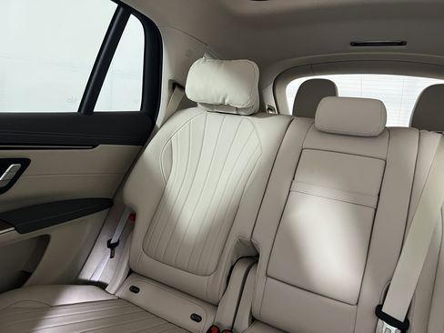 Used 2024 Mercedes-Benz EQS 450+ SUV image 13