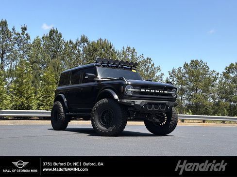 Used 2022 Ford Bronco Outer Banks AWD/4WD image 1