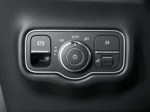 Used 2025 Mercedes-Benz G 63 AMG 4MATIC image 89