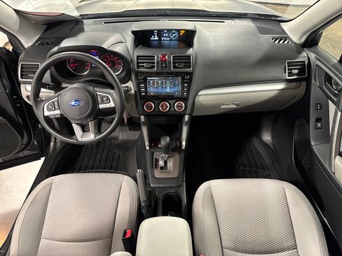Used 2017 Subaru Forester 2.5i Premium w/ Popular Package #2A AWD/4WD image 8