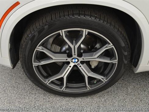 Used 2020 BMW X5 sDrive40i w/ M Sport Package RWD image 47
