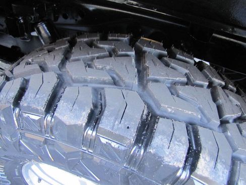 Used 2014 Ford F150 Lariat w/ Equipment Group 501A Mid image 34