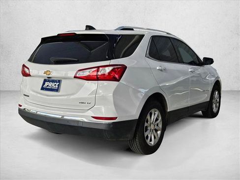 Used 2019 Chevrolet Equinox LT w/ Sun & Navigation Package AWD/4WD image 5