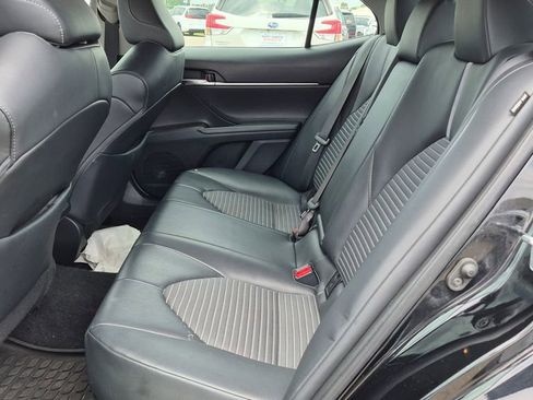 Used 2023 Toyota Camry SE FWD image 10