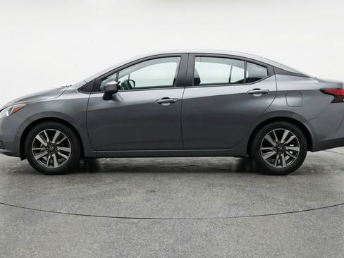 Used 2025 Nissan Versa SV FWD image 5